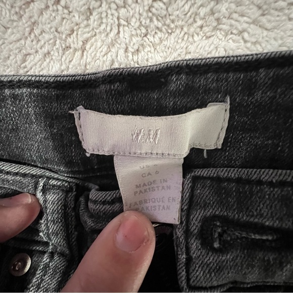 H & M Vintage Straight Jeans size 6 - Picture 2 of 9